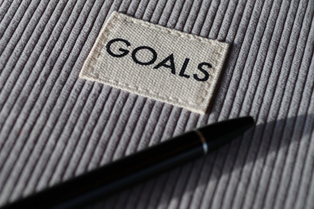 Why Setting Smart Goals Is Important and How to Improve It